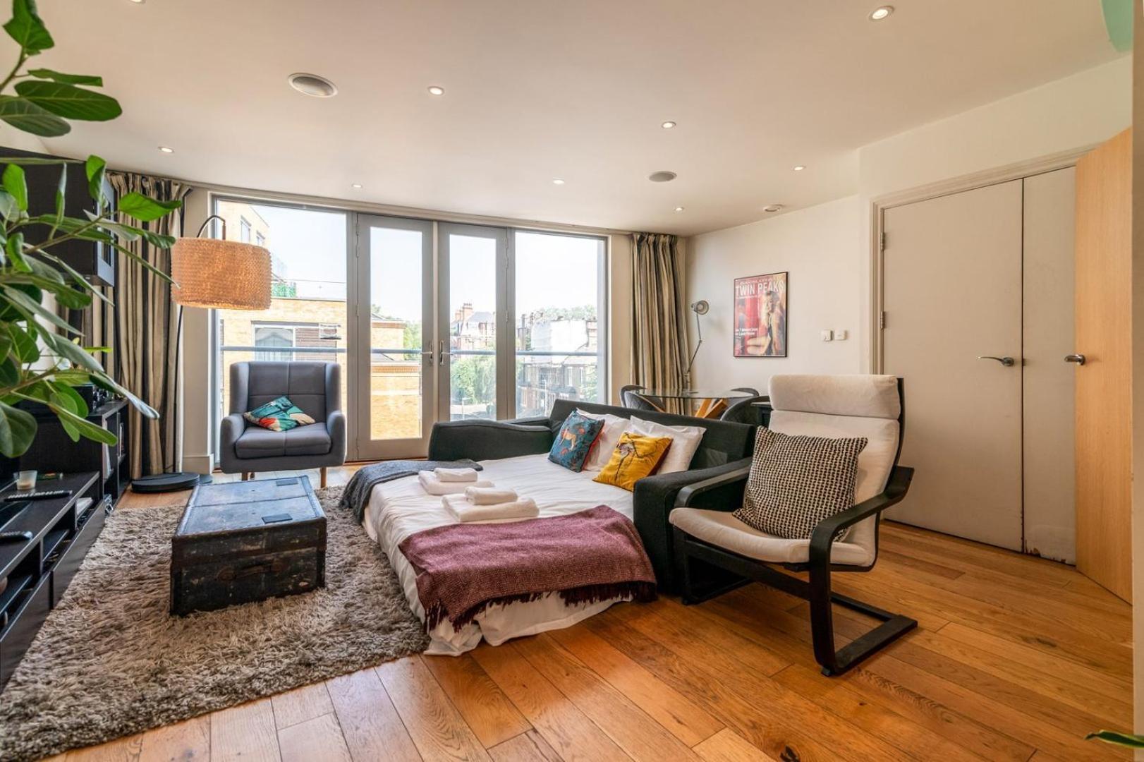 Bright & Spacious Battersea Flat London Kültér fotó