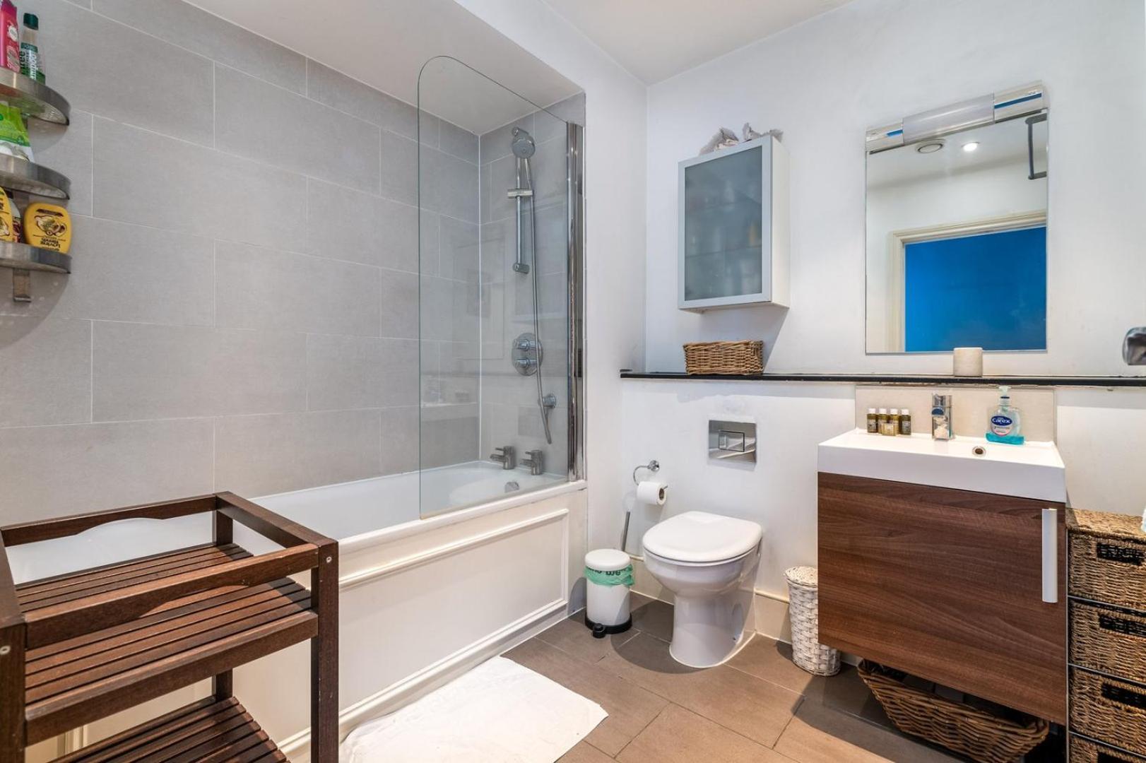 Bright & Spacious Battersea Flat London Kültér fotó